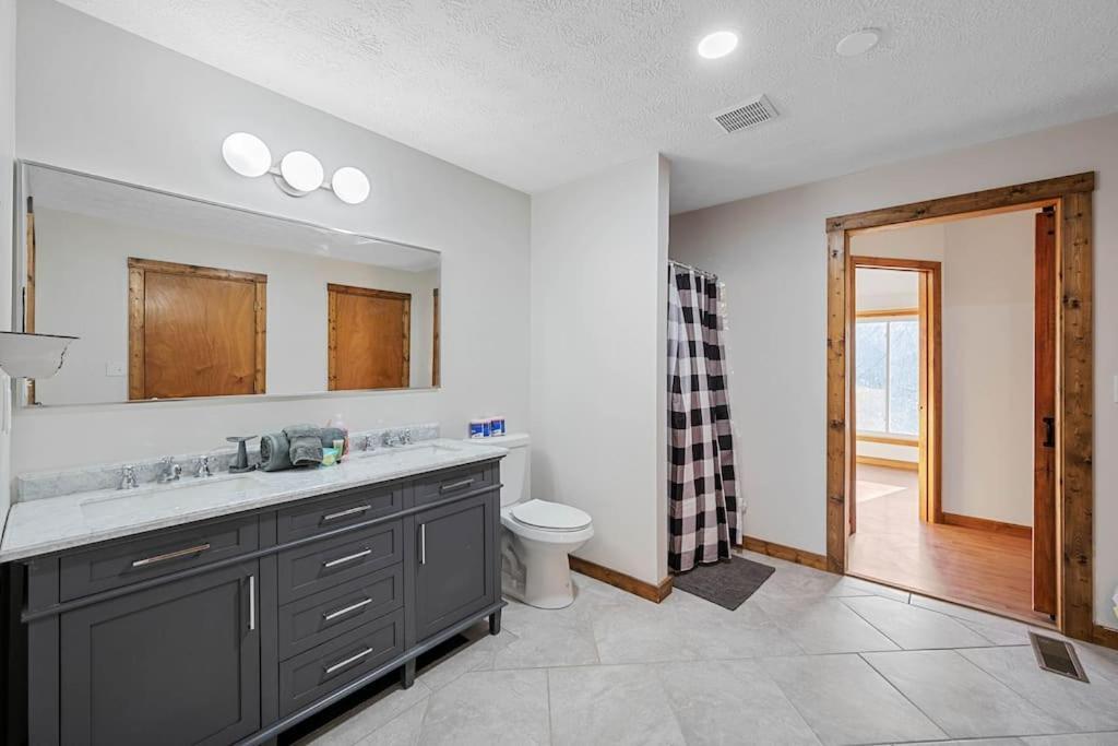 Dog Friendly! Views! Hot Tub! Close To Pf! Gsmnp سيفيرفيل المظهر الخارجي الصورة