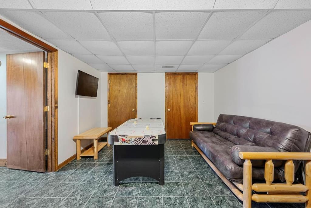 Dog Friendly! Views! Hot Tub! Close To Pf! Gsmnp سيفيرفيل المظهر الخارجي الصورة