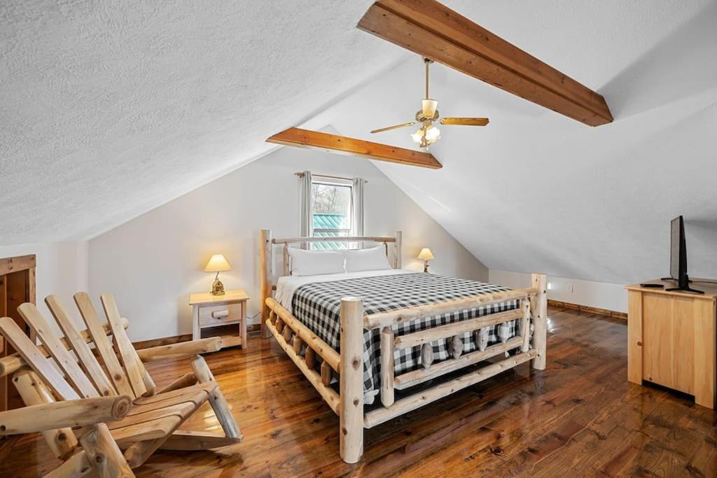 Dog Friendly! Views! Hot Tub! Close To Pf! Gsmnp سيفيرفيل المظهر الخارجي الصورة