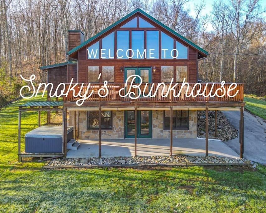 Dog Friendly! Views! Hot Tub! Close To Pf! Gsmnp سيفيرفيل المظهر الخارجي الصورة